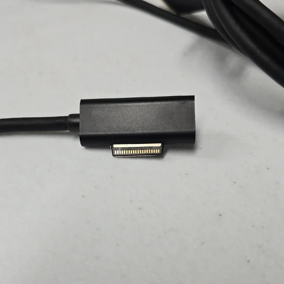 Microsoft Black Multi-Port USB & Ethernet Docking Hub